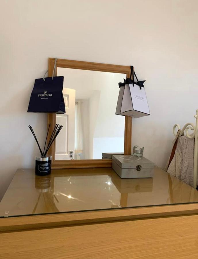 Romantic Hideaway, Seconds Away From Perran Beach بيرانبورث المظهر الخارجي الصورة